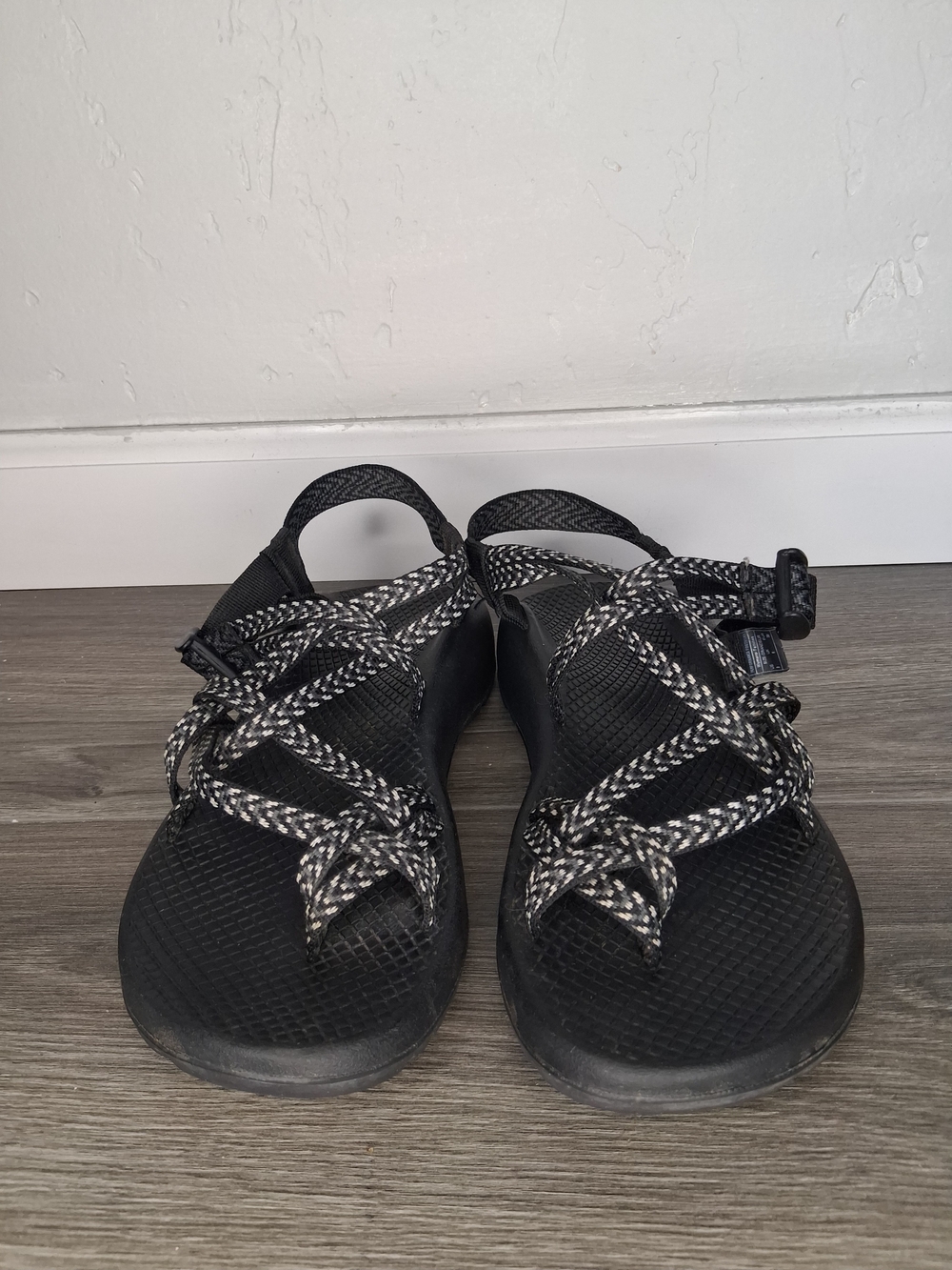 Chaco Z/Cloud Women's Sport Sandals Size 8 Black Gray Adjustable Hiking Water - Picture 6 of 10